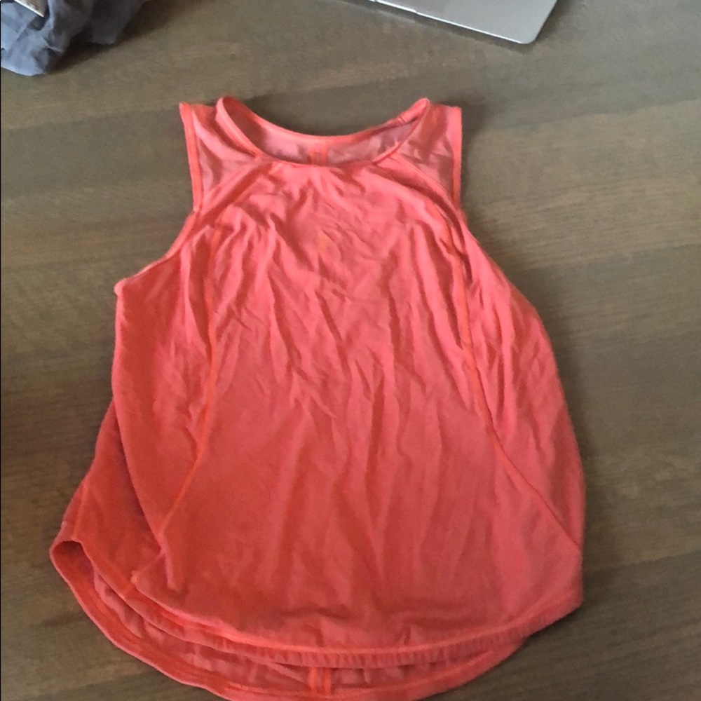 Lululemon red top size 4